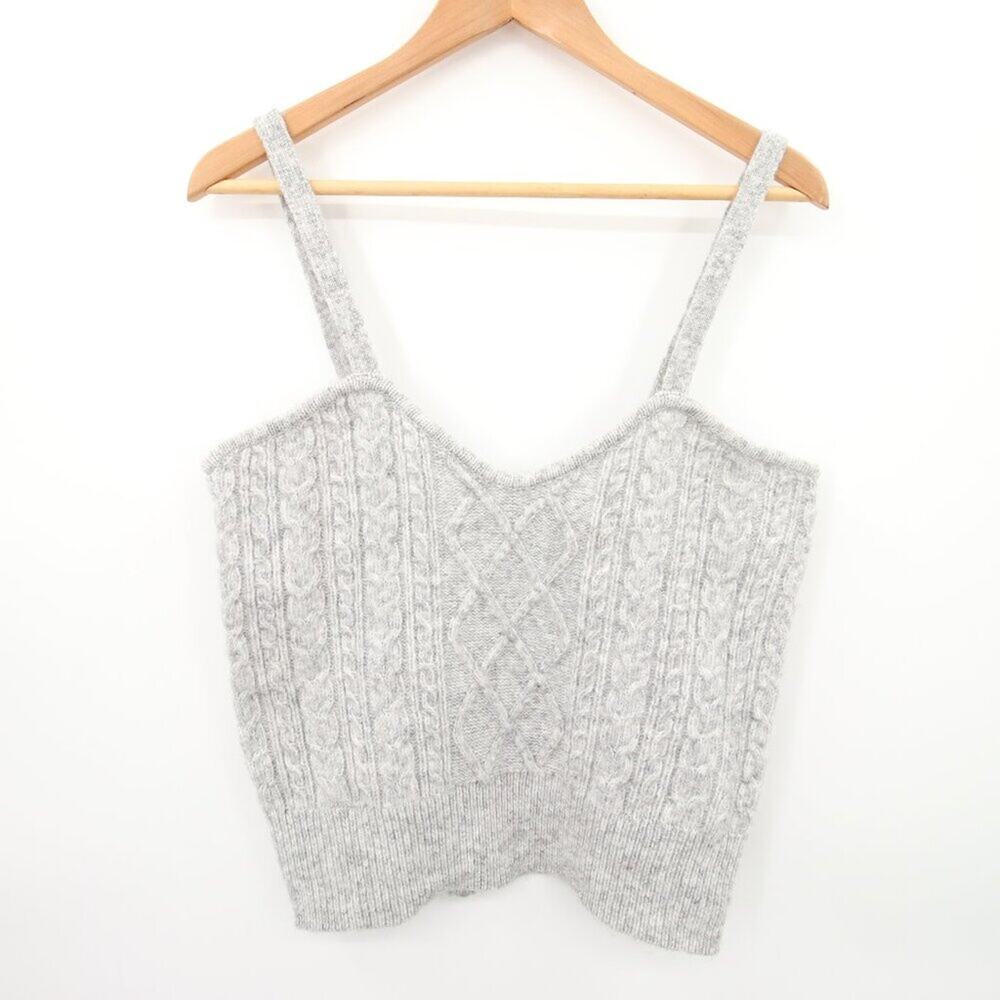 Primark Tank Top Gray Sweater Knit Pattern Ribbed V-Neck Blouse Size Large NWT